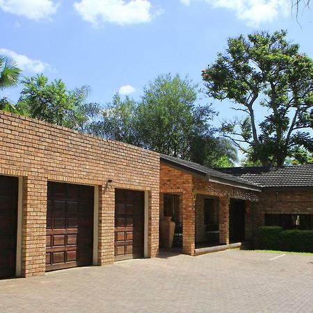 Belladona Guesthouse Mbombela Exterior foto