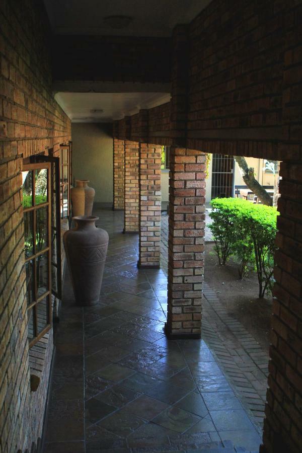 Belladona Guesthouse Mbombela Exterior foto